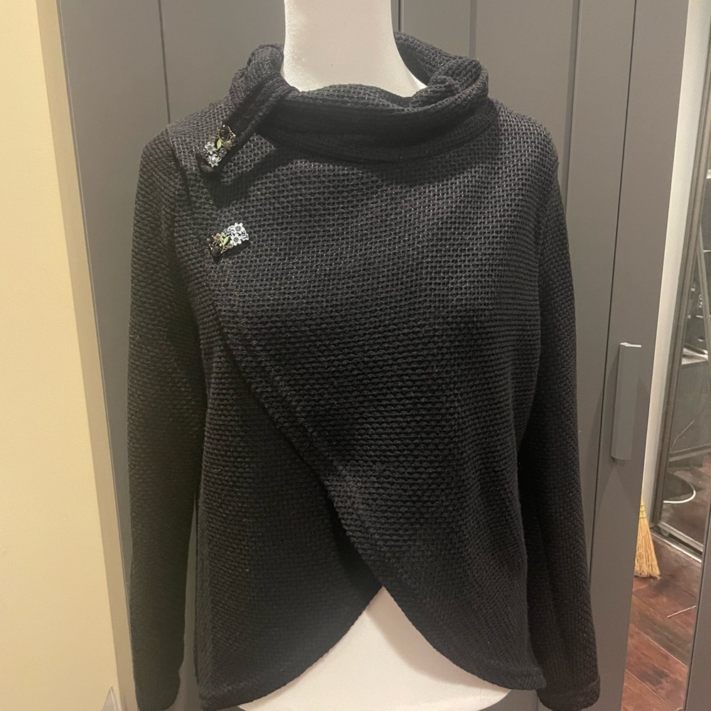 Black Pullover With Two “ Brooches “